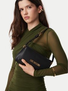 LOVE MOSCHINO Torebka JC4058PP1PLO0000 Czarny. Czarne torebki klasyczne LOVE MOSCHINO, bez wzorów, ze skóry, bez dodatków. Za 641,99 zł.