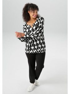Aniston Bluzka w kolorze czarno-białym rozmiar: 50. Białe bluzki Aniston, bez wzorów, bez kołnierzyka, bez ramiączek. Za 104,39 zł.