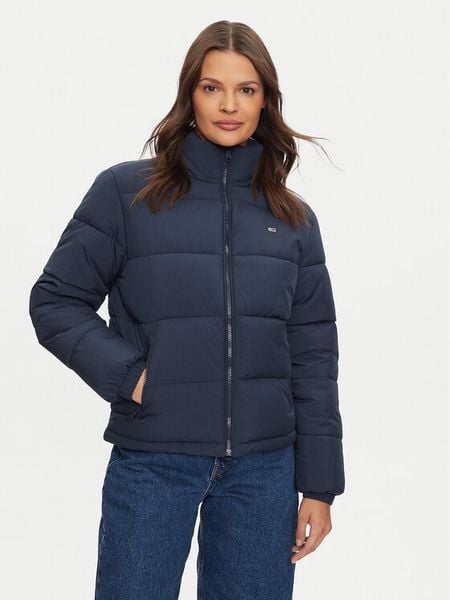 Tommy Jeans Kurtka zimowa Essential DW0DW18827 Granatowy Regular Fit. Niebieskie kurtki Tommy Jeans, na zimę, xxs, bez wzorów, z jeansu, bez kaptura. Za 469,99 zł.