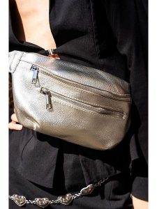 Abaco Skórzana saszetka "Tena" w kolorze srebrnym - 31 x 14 x 4,5 cm rozmiar: onesize. Szare nerki i saszetki Abaco, bez wzorów, z materiału. Za 294,28 zł.