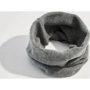 Komin - Jasny szar. Szaliki marki TRIBORD. W wyprzedaży za 19,99 zł.