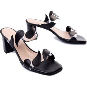 BRENDA ZARO 4307A mts Czarny, klapki damskie. Czarne klapki Brenda Zaro, bez wzorów, bez obcasa, na obcasie. Za 179,95 zł.