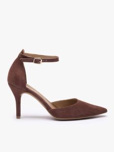 Ciemnobrązowe czółenka na szpilce. Brązowe czółenka Ryłko, bez wzorów, z gumy, bez obcasa, na obcasie, bez zapięcia. Za 399,99 zł.