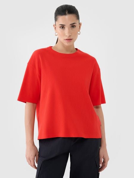 4F T-shirt regular z waflowej dzianiny damski - czerwony S. Czerwone t-shirty 4f, s, bez wzorów, z bawełny, bez kołnierzyka, bez ramiączek. W wyprzedaży za 39,99 zł.
