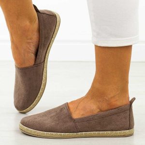 Khaki espadryle damskie, półbuty Potocki 16332. Brązowe espadryle POTOCKI, bez wzorów, z zamszu, bez obcasa. Za 89,00 zł.