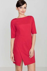Czerwona Elegancka Sukienka z Asymetrycznym Rozporkiem. Czerwone sukienki Katrus, l, bez wzorów, z materiału, eleganckie, z asymetrycznym kołnierzem, bez ramiączek, asymetryczne. Za 239,00 zł.