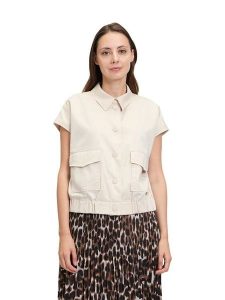 BETTY & CO Kamizelka w kolorze kremowym rozmiar: 42. Brązowe kamizelki Betty & Co, bez wzorów, bez kołnierzyka, bez ramiączek, bez kaptura. Za 129,95 zł.