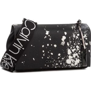 Torebka CALVIN KLEIN - Ck Candy Shoulder Sp K60K604379 902. Torebki klasyczne marki Calvin Klein. W wyprzedaży za 409,00 zł.
