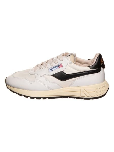 AUTRY Skórzane sneakersy "Relwind" w kolorze biało-czarnym rozmiar: 40. Białe trampki AUTRY, bez wzorów, z materiału, bez zapięcia. Za 467,72 zł.