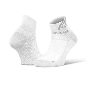 Skarpetki BV Sport Light 3D. Białe skarpetki BV SPORT, bez wzorów. Za 89,00 zł.