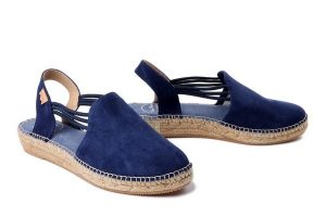 TONI PONS NURIA navy, sandały damskie. Niebieskie sandały TONI PONS, bez wzorów, bez obcasa, bez zapięcia. Za 254,92 zł.