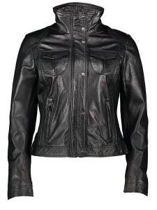 Buffalo Skórzana kurtka w kolorze czarnym rozmiar: 40. Czarne kurtki Buffalo, bez wzorów, z materiału, bez kaptura. Za 521,95 zł.