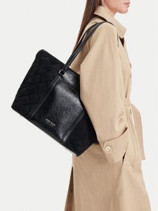 Nine West Torebka CEO-MAYFAIR-LH22274 Czarny. Czarne shopper bag Nine West, bez wzorów, bez dodatków. Za 229,99 zł.