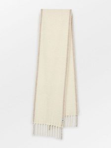 Becksöndergaard Szal w kolorze białym - 210 x 26 cm rozmiar: onesize. Białe szaliki Becksöndergaard, bez wzorów, z materiału. Za 295,99 zł.