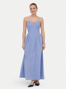 ONLY Sukienka letnia Tiari 15371086 Niebieski Regular Fit. Niebieskie kombinezony ONLY, na lato, s, bez wzorów, z bawełny, bez kołnierzyka, bez ramiączek. Za 199,99 zł.