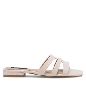 Klapki Nine West. Brązowe klapki Nine West, bez wzorów, bez obcasa. Za 107,99 zł.