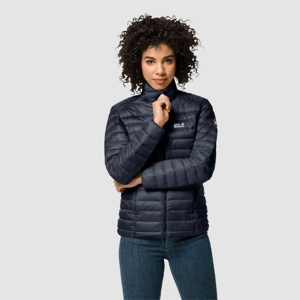 Kurtka uniwersalna damska Jack Wolfskin 12059411010. Czarne kurtki Jack Wolfskin, uniwersalny, bez wzorów, z puchu, bez kaptura. Za 552,00 zł.