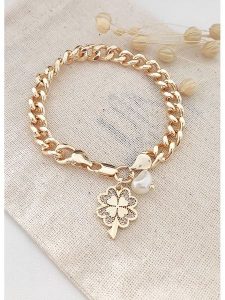 Atelier MIU Pozłacana bransoletka z cyrkoniami i perłą rozmiar: onesize. Białe bransoletki Atelier MIU, z cyrkonią, pozłacane. Za 65,95 zł.