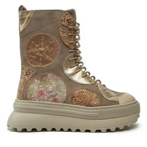 Trzewiki Maciejka. Brązowe botki Maciejka, bez wzorów, bez obcasa, na płaskiej podeszwie, bez zapięcia. Za 529,99 zł.