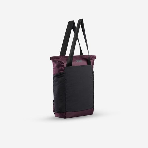 Torba podróżna Forclaz Travel Cabas 15 litrów 2w1. Czarne torby podróżne i sportowe FORCLAZ, bez wzorów, z poliamidu, na ramię, duże. Za 79,99 zł.