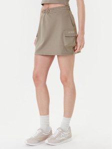 Guess Spódnica mini V5YD04 KCX42 Zielony Regular Fit. Zielone spódnice Guess, m, z aplikacjami, z syntetyku, mini. Za 189,99 zł.