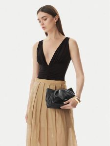 Furla Torebka Delia Mini WE00880 BX2269 CN O6000 Czarny. Czarne torebki klasyczne Furla, bez wzorów, ze skóry, bez dodatków. Za 661,99 zł.