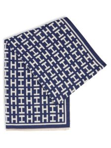 Marie Lund Szalik Kobiety wiskoza niebieski|biały, ONE SIZE. Białe szaliki Marie Lund, bez wzorów, z wiskozy. Za 99,95 zł.