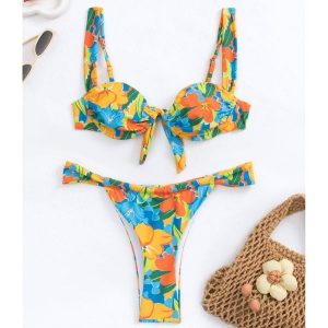 Strój kąpielowy dwuczęściowy z usztywnieniem plażowy Myrtille. Bikini Intica, bez wzorów. Za 159,00 zł.