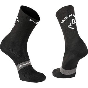 Skarpety rowerowe NORTHWAVE SUNDAY MONDAY SOCK czarne. Czarne skarpetki Northwave, bez wzorów. Za 30,00 zł.