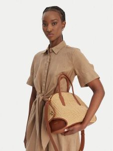 Coccinelle Torebka U7L Coccinelletylde E1 U7L 18 02 01 Beżowy. Brązowe kuferki Coccinelle, bez wzorów, z materiału, bez dodatków. Za 1 699,00 zł.