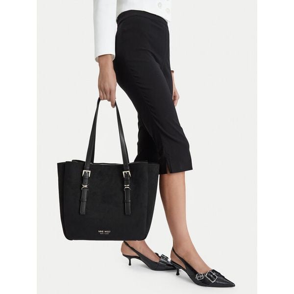 Torebka Nine West. Czarne shopper bag Nine West, bez wzorów, bez dodatków. Za 329,99 zł.