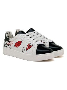 Goby Skórzane sneakersy w kolorze czarno-białym rozmiar: 41. Białe trampki Goby, bez wzorów, bez zapięcia. Za 272,31 zł.