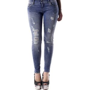 Spodnie w kolorze niebieskim. Niebieskie jeansy marki Sexy Woman, w paski. W wyprzedaży za 109,95 zł.