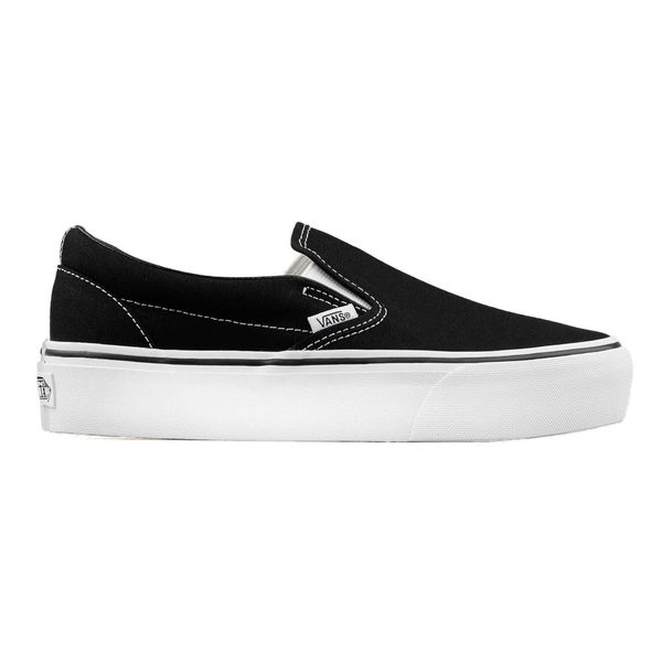 Buty do chodzenia damskie Vans Classic Slip on. Czarne trampki Vans, bez wzorów, bez zapięcia. W wyprzedaży za 301,40 zł.