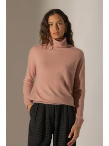 Perfect Cashmere Kaszmirowy golf "Nethan" w kolorze szaroróżowym rozmiar: S. Różowe golfy Perfect Cashmere, bez wzorów, z kaszmiru. Za 331,46 zł.