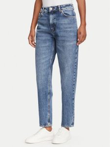 HUGO Jeansy Garlene 50563517 Granatowy Mom Fit. Niebieskie jeansy Hugo, bez wzorów, z bawełny. Za 554,99 zł.