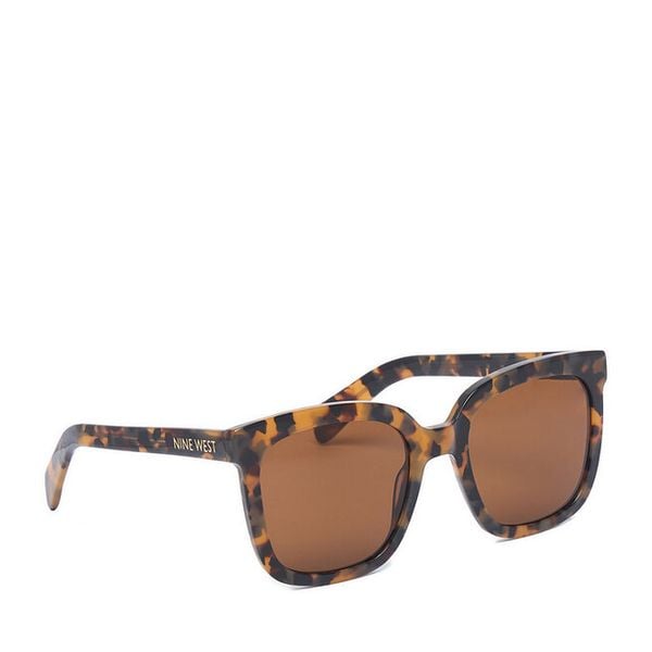 Okulary przeciwsłoneczne Nine West. Brązowe okulary przeciwsłoneczne Nine West. Za 149,99 zł.