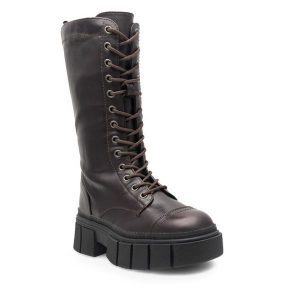 Trzewiki Jenny Fairy. Czerwone botki Jenny Fairy, bez wzorów, bez obcasa, na koturnie, bez zapięcia. Za 149,99 zł.