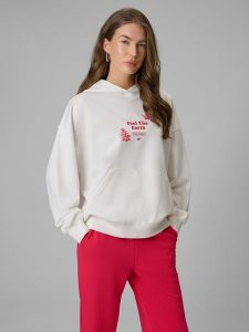 4F Bluza dresowa loose z kapturem damska - biała S. Białe bluzy 4f, s, bez wzorów, z bawełny, z kapturem. Za 189,99 zł.