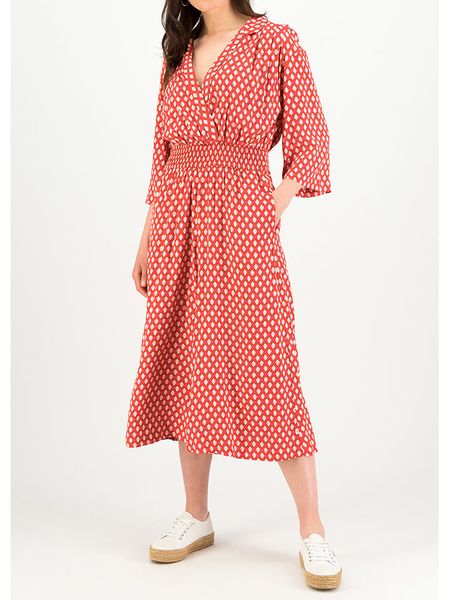 Blutsgeschwister Kombinezon "The One and Only Marliesl" w kolorze czerwono-kremowym rozmiar: M. Czerwone kombinezony Blutsgeschwister, m, bez wzorów, z wiskozy, klasyczne, bez kołnierzyka, bez ramiączek. Za 222,41 zł.