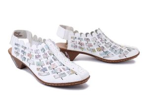 RIEKER 46778-80 white combination, sandały damskie. Białe sandały Rieker, bez wzorów, bez obcasa, na obcasie, bez zapięcia. Za 244,93 zł.