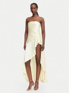 Bardot Sukienka koktajlowa Lorenza 59266DB Żółty jasny Slim Fit. Żółte sukienki Bardot, bez wzorów, z wiskozy, wizytowe, bez kołnierzyka, bez ramiączek. Za 656,99 zł.
