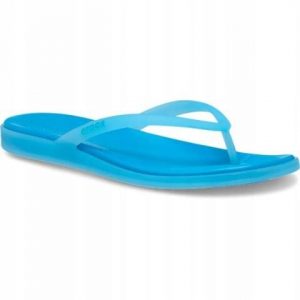 Japonki Dla Dorosłych Crocs Miami Frosted Flip. Niebieskie klapki Crocs, bez wzorów, z materiału, bez obcasa. Za 159,99 zł.