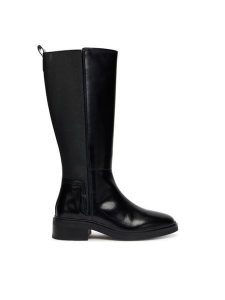 Tommy Hilfiger Kozaki Th Minimal Abrasivato Long Boot FW0FW08979 Czarny. Czarne kozaki TOMMY HILFIGER, bez wzorów, ze skóry, bez obcasa, na płaskiej podeszwie, bez zapięcia. Za 749,99 zł.