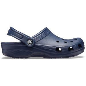 Klapki dla dorosłych Crocs Classic. Niebieskie klapki Crocs, bez wzorów, bez obcasa. Za 169,00 zł.
