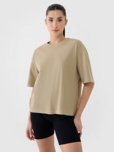 4F T-shirt regular z waflowej dzianiny damski - beżowy M. Brązowe t-shirty 4f, m, bez wzorów, z bawełny, bez kołnierzyka, bez ramiączek. W wyprzedaży za 39,99 zł.