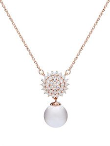 U.S. Polo Assn. Pozłacany naszyjnik z elementem ozdobnym - dł. 40 cm rozmiar: onesize. Białe naszyjniki U.S. Polo Assn., z kryształem, metalowe. Za 82,99 zł.