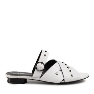 Klapki GINO ROSSI. Białe klapki Gino Rossi, bez wzorów, bez obcasa. Za 179,99 zł.