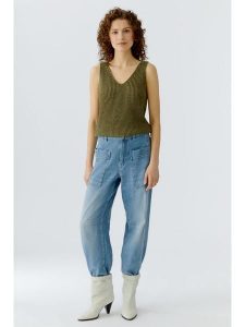 Oui Top w kolorze khaki rozmiar: 34. Brązowe topy Oui, bez wzorów, bez kołnierzyka, bez ramiączek. Za 109,26 zł.