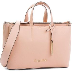 Torebka CALVIN KLEIN - Step Up Medium Tote K60K604291 628. Torebki klasyczne marki Calvin Klein. W wyprzedaży za 449,00 zł.